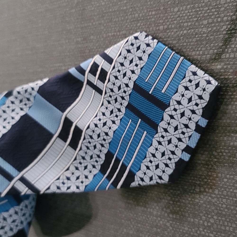 VINTAGE 70s Retro Cravatier Mr Rogers Mod Polyester Neck Tie Mid Century Blue - Picture 3 of 14